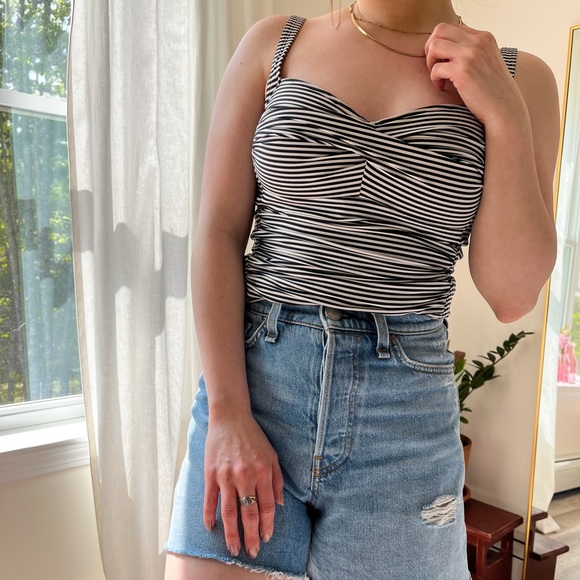 SOLD ON IG - Picture 1 of 6